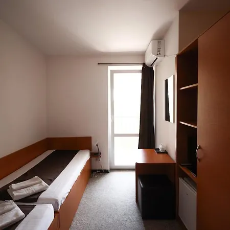 ホステル Fagaras
