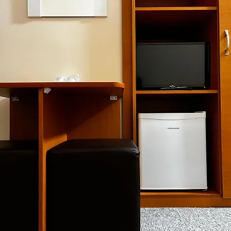 Fagaras Хостел *